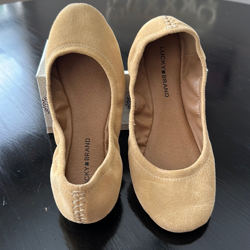 Lucky Brand Suede Flats Size 9.5